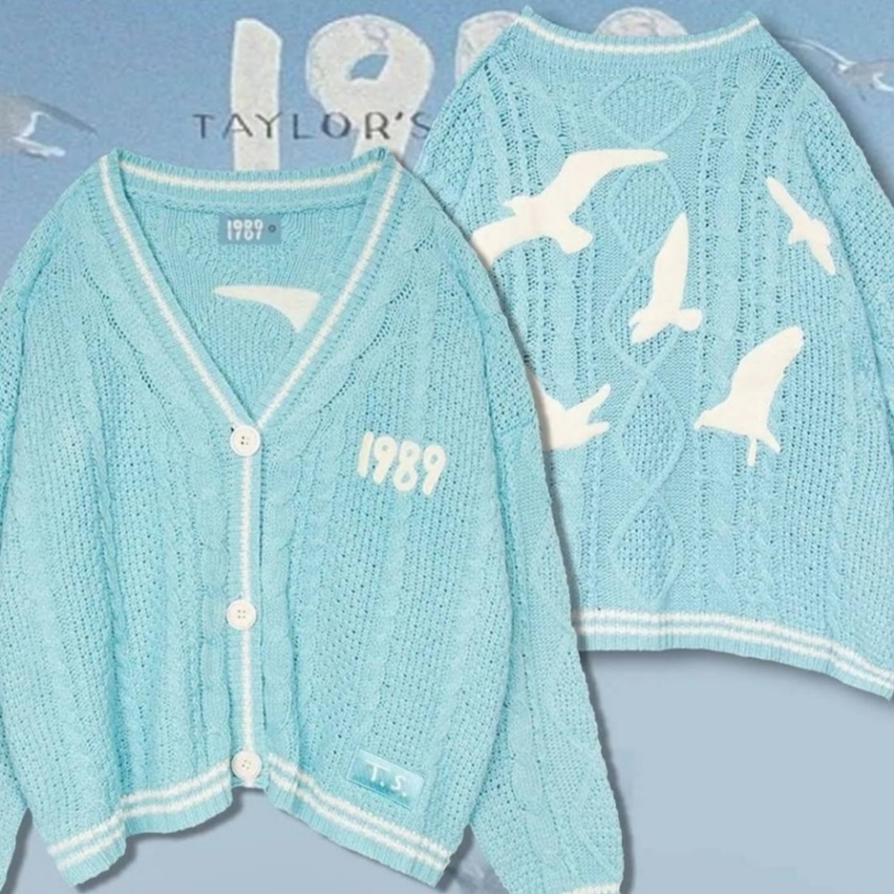 Taylor Swift 1989 Cardigan. Size. XS/S